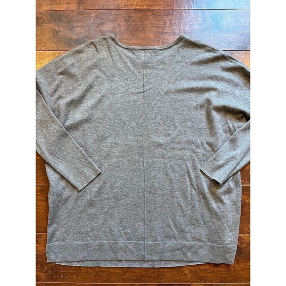 Chicos Cashere Blend Long Sleeve Pull Over Crew Neck Soft Cozy Simple Sweater M - Picture 6 of 6